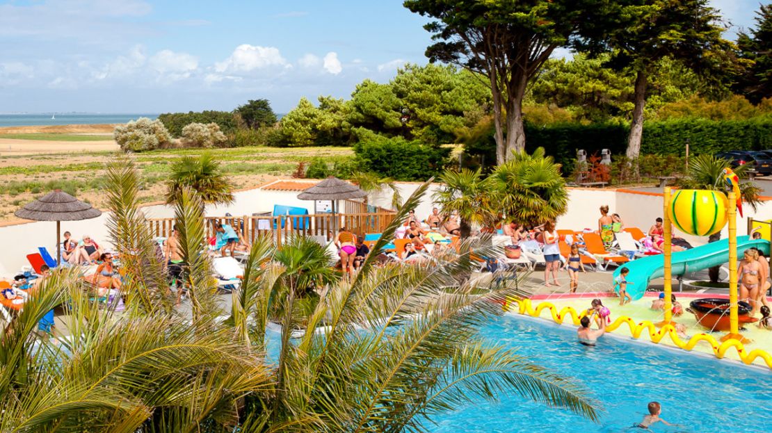 Ihr Campingurlaub Auf Der Ile De Re Campingplatz Les Peupliers